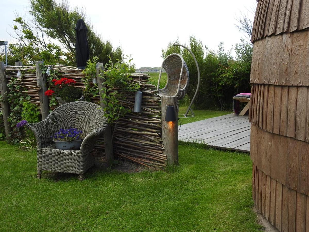 Igluhut De Keet, In Natuurgebied En Vlakbij Het Strand Callantsoog Ngoại thất bức ảnh